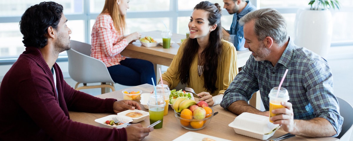 Los trabajadores eligen restaurante considerando su calidad nutricional