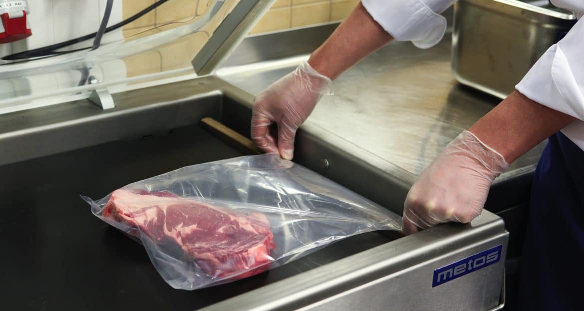 ¿Cómo elegir una envasadora al vacío para tu restaurante?