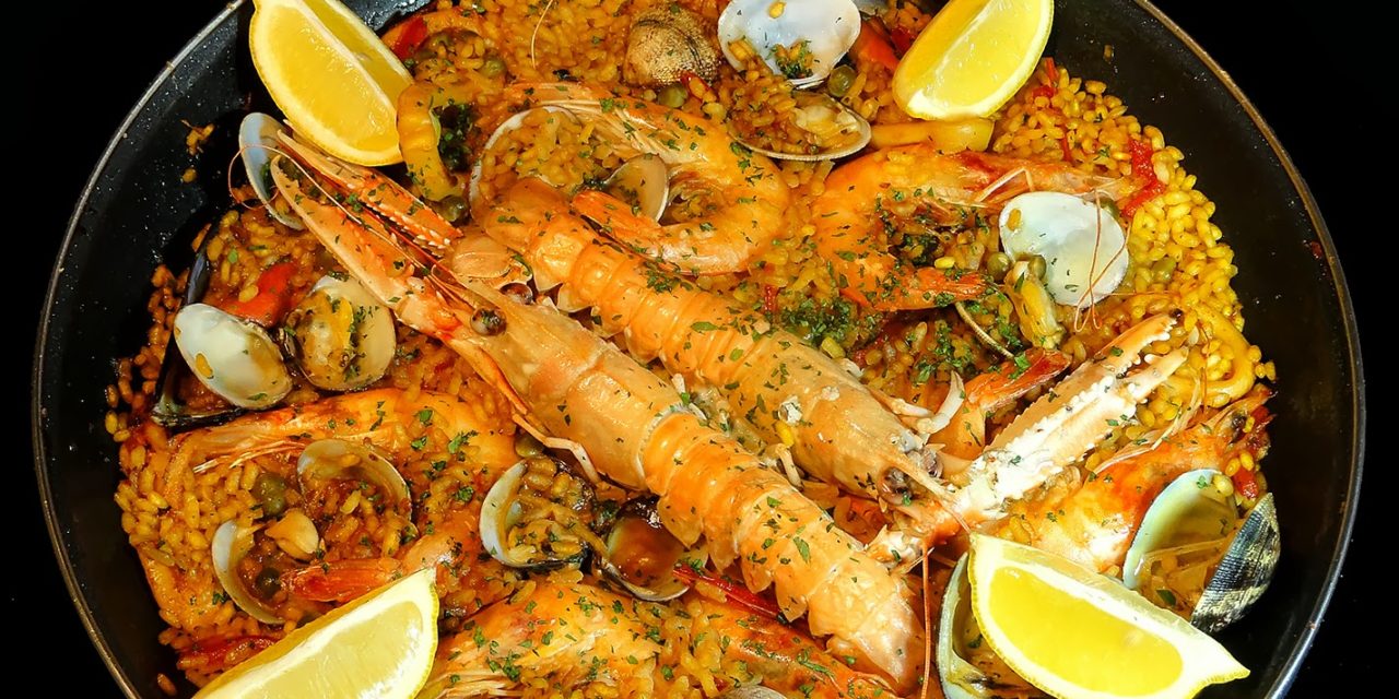 Maquinaria para hacer una paella en tu restaurante