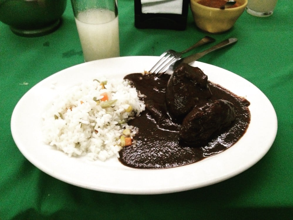 mole negro