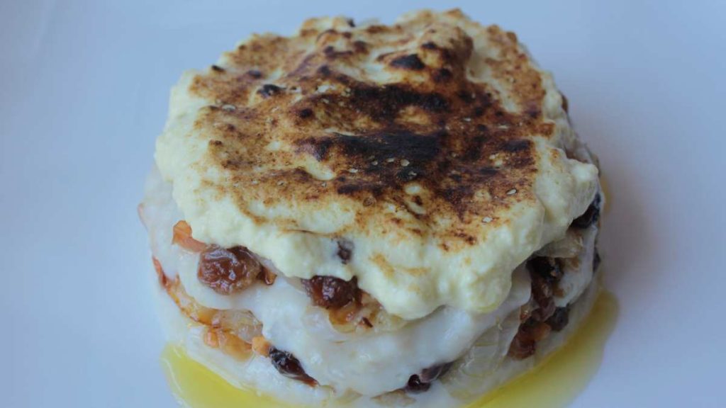 El bacalao en la carta del restaurante 2 Pescado gratinado