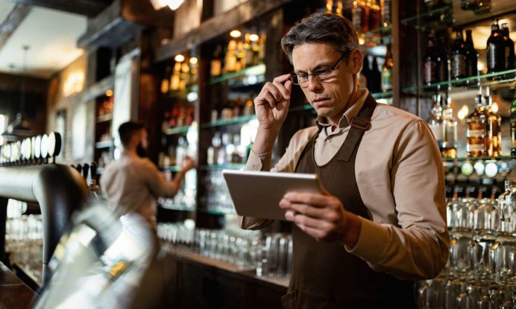 Cómo reducir las llamadas a restaurantes gracias a la automatización 1 Gestión restaurante