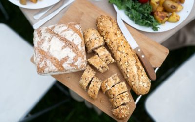 ¿Es legal cobrar el pan a los clientes de tu restaurante?