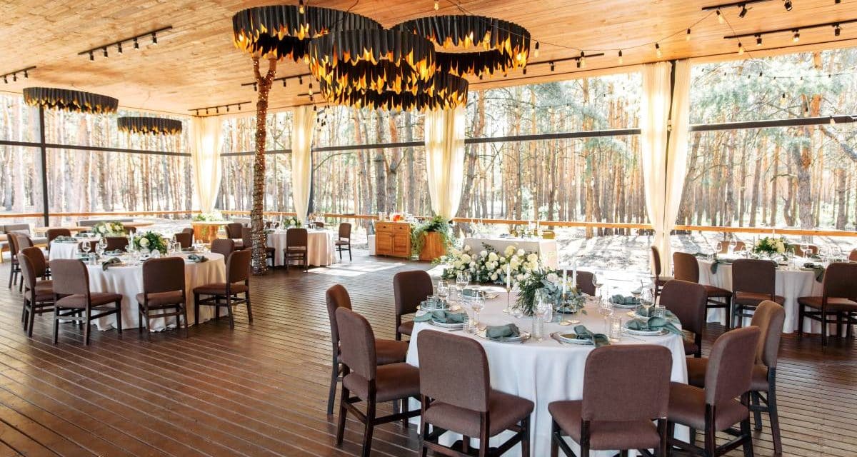 Ideas de elementos de decoración de interiores y terrazas de restaurantes