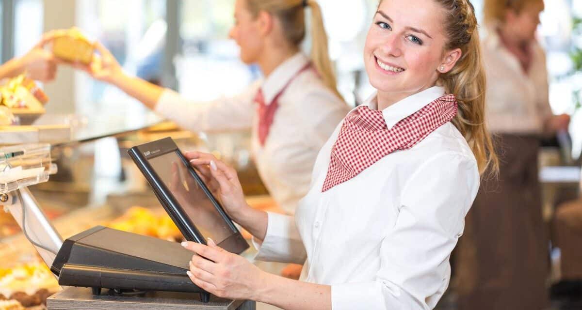 ¿Cómo elegir una caja registradora para tu restaurante?