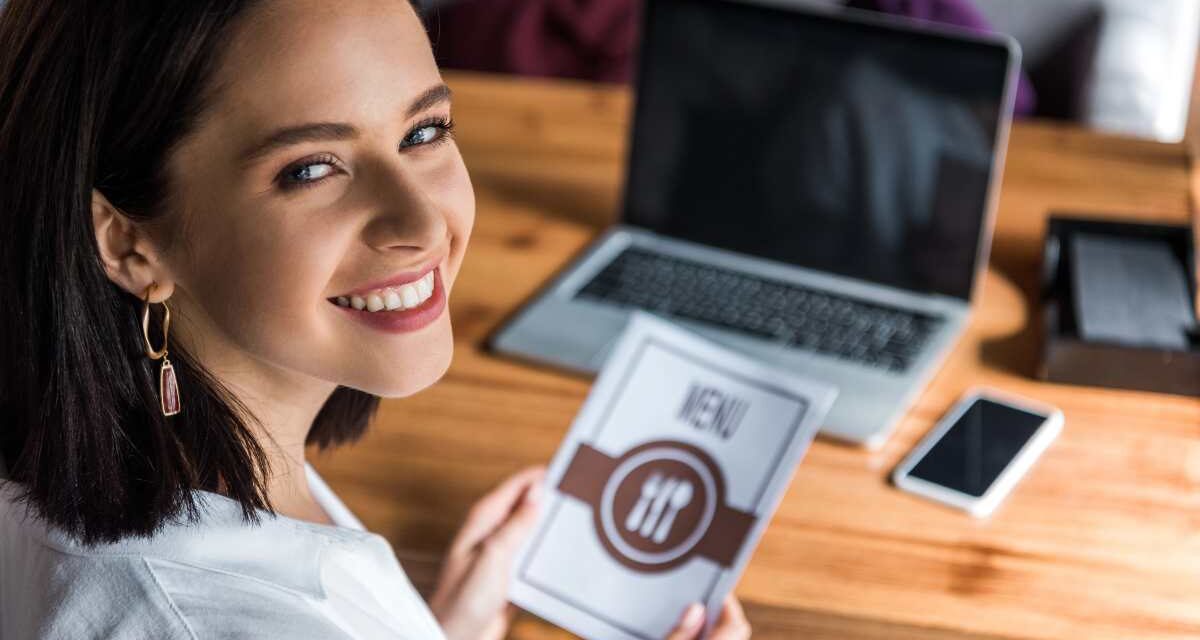 Menús digitales: Cómo implementarlos y qué beneficios tienen