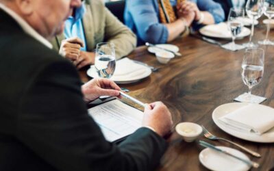 10 errores de gestión que pueden hundir un restaurante (y cómo evitarlos)