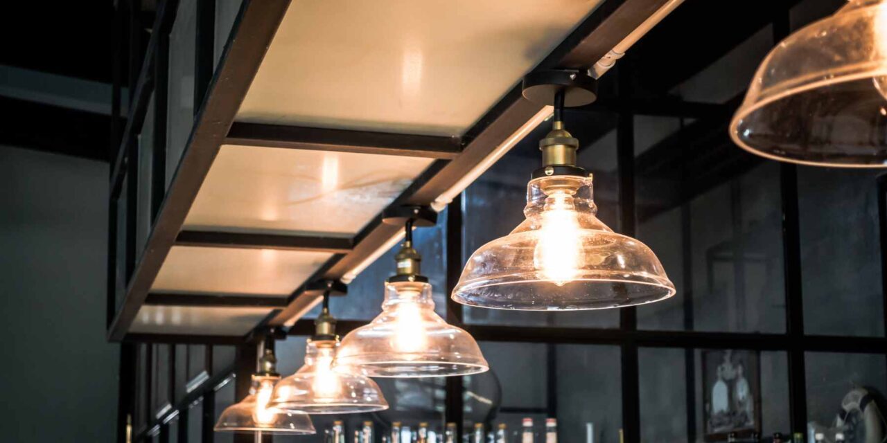 Iluminación estratégica para aumentar ventas en tu restaurante
