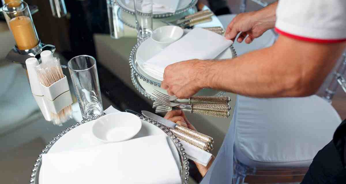Materiales que mejor resisten el uso intensivo en hostelería